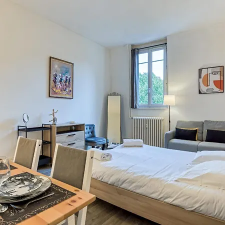 Gary Joli F2 Au Pied De La Gare De Appartement *